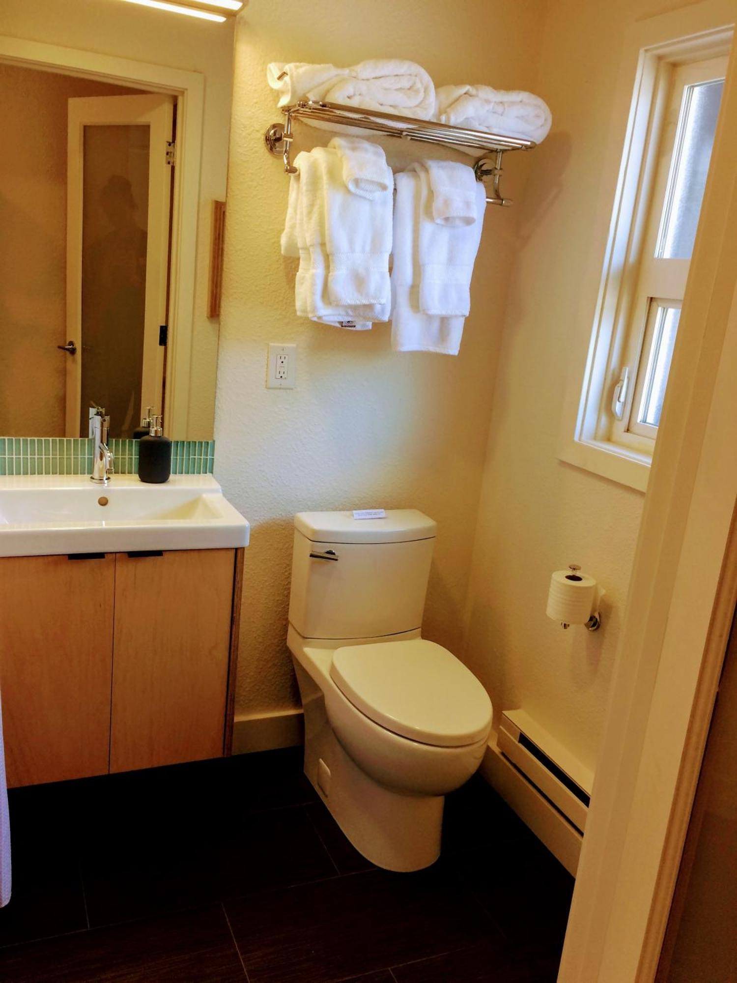 Heliotrope Hotel Bellingham Extérieur photo